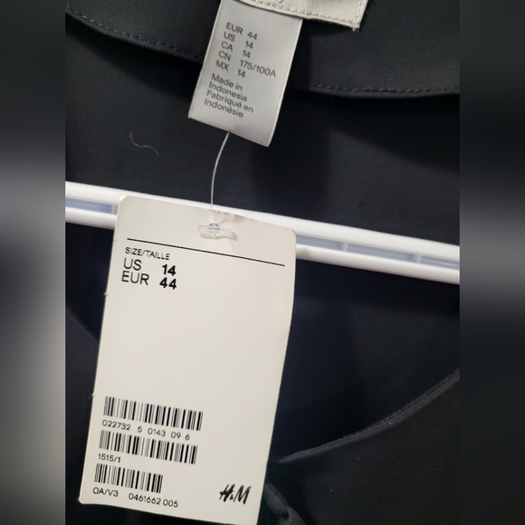 H&M Ladies blouse black - Picture 2 of 3